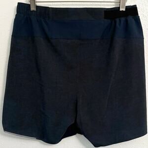 Lululemon Surge Shorts Men's Size Large M7AB2S Lined Blue Black Running Athletic